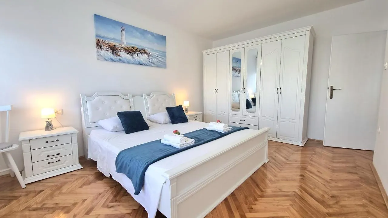 Apartment Diocletian Split